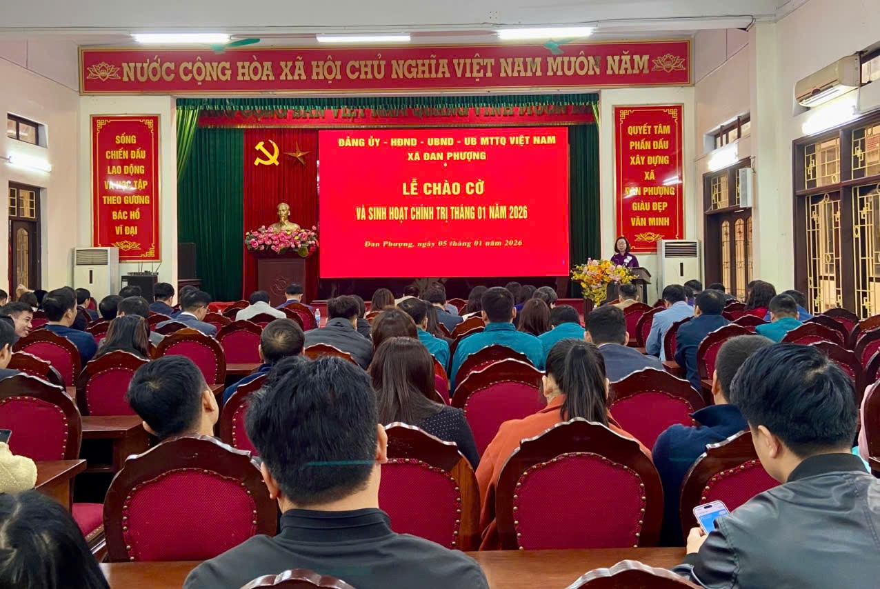 Lễ chào cờ và sinh hoạt chính trị tháng 01 năm 2026.- Ảnh 1.