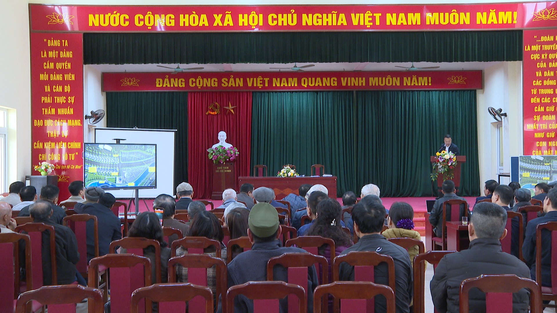 CHI BỘ THÔN HẢI BỐI TỔ CHỨC SINH HOẠT CHI BỘ CHUYÊN ĐỀ GIẢI PHÓNG MẶT BẰNG CÁC DỰ ÁN TRÊN ĐỊA BÀN XÃ VĨNH THANH- Ảnh 4.