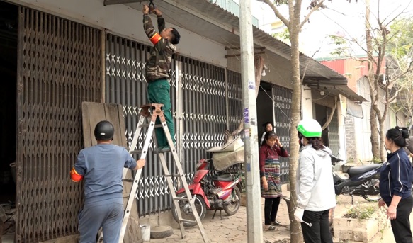 Xã Mỹ Đức ra quân lập lại trật tự đô thị: Quyết tâm xây dựng diện mạo “Sáng – Xanh – Sạch – Đẹp”- Ảnh 11.