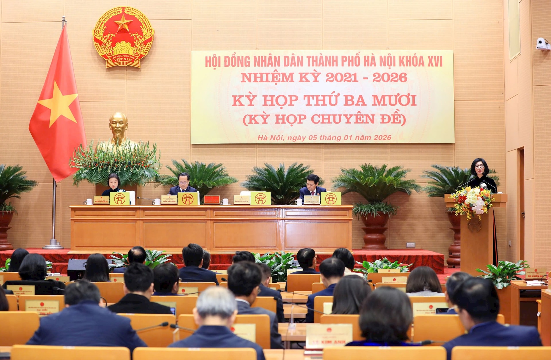 HĐND thành phố Hà Nội tổ chức kỳ họp chuyên đề kiện toàn nhiều chức danh lãnh đạo- Ảnh 3.
