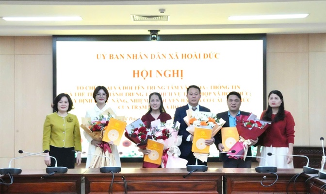 UBND xã Hoài Đức tổ chức hội nghị công bố Quyết định tổ chức lại và đổi tên các đơn vị sự nghiệp công lập- Ảnh 2.