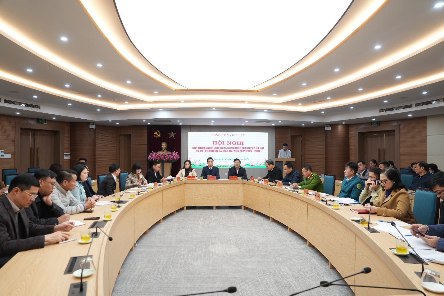 Đảng ủy xã Gia Lâm tổ chức hội nghị giới thiệu người ứng cử đại biểu HĐND Thành phố và đại biểu HĐND  xã Gia Lâm nhiệm kỳ 2026–2031- Ảnh 1.