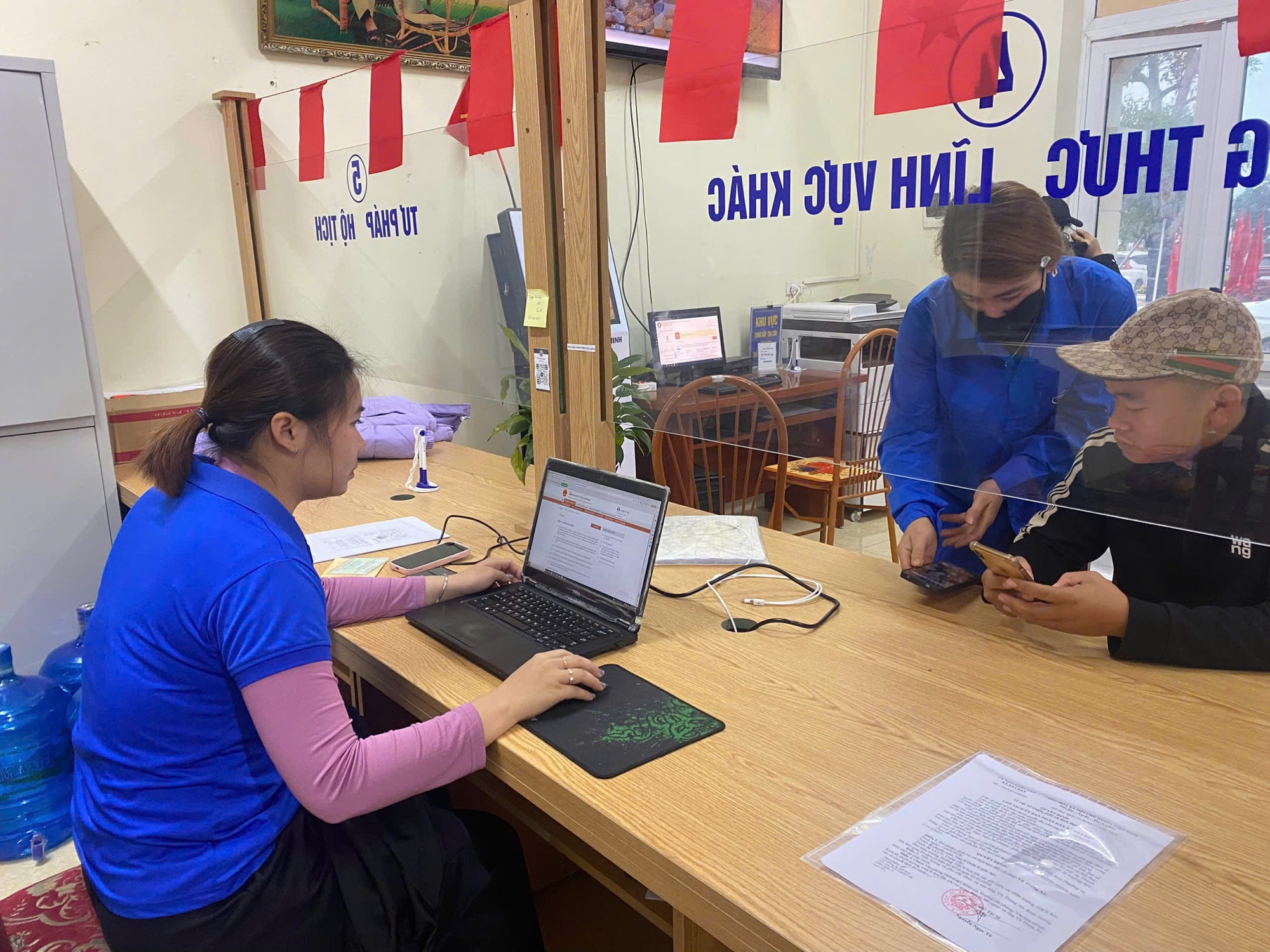 Giữ vững tinh thần, lan tỏa nhiệt huyết Chiến dịch “Thanh niên đồng hành cùng hành chính công”- Ảnh 3.
