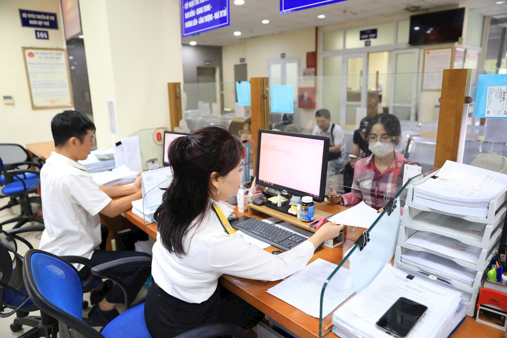 Thu ngân sách năm 2025 đạt trên 2,6 triệu tỷ đồng- Ảnh 1.