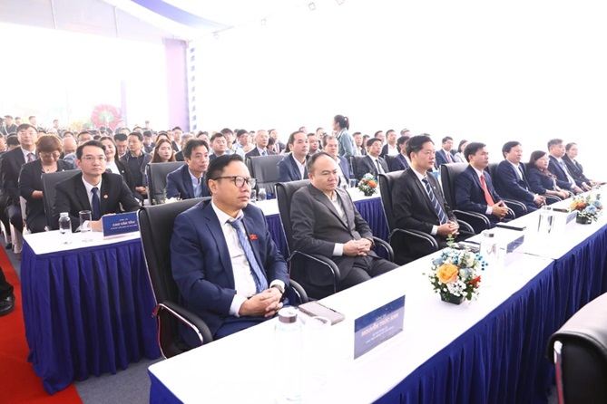 Khởi công dự án đường sắt đô thị thành phố Hà Nội, tuyến số 5, tại xã Sơn Đồng- Ảnh 2.