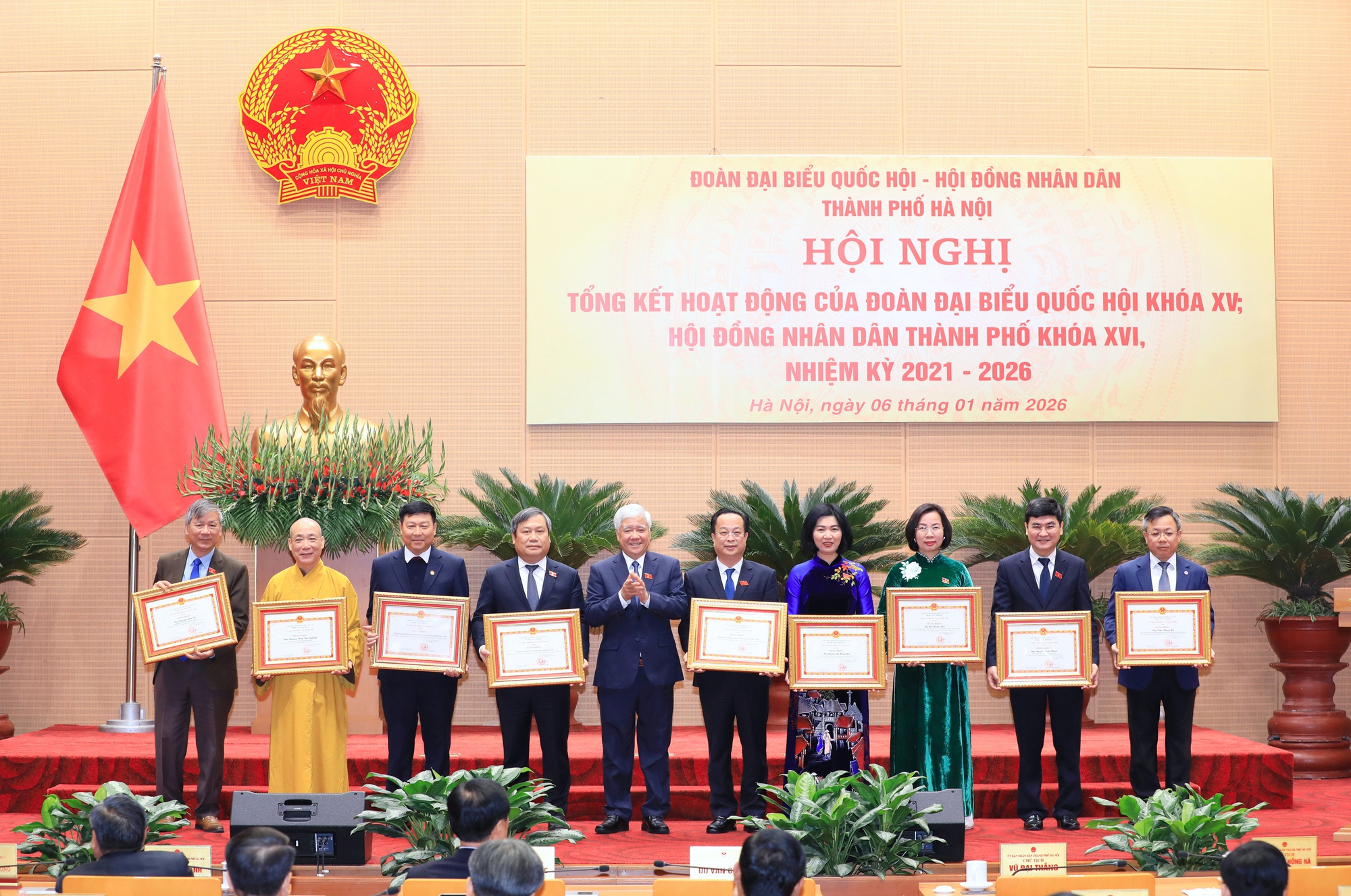 Tổng kết hoạt động của Đoàn Đại biểu Quốc hội khóa XV và HĐND thành phố Hà Nội khóa XVI nhiệm kỳ 2021-2026- Ảnh 2.