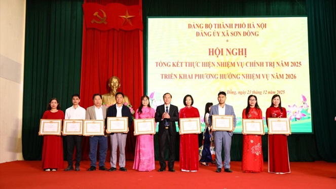 Đảng ủy tổng kết công tác năm 2025, triển khai nhiệm vụ năm 2026- Ảnh 12.