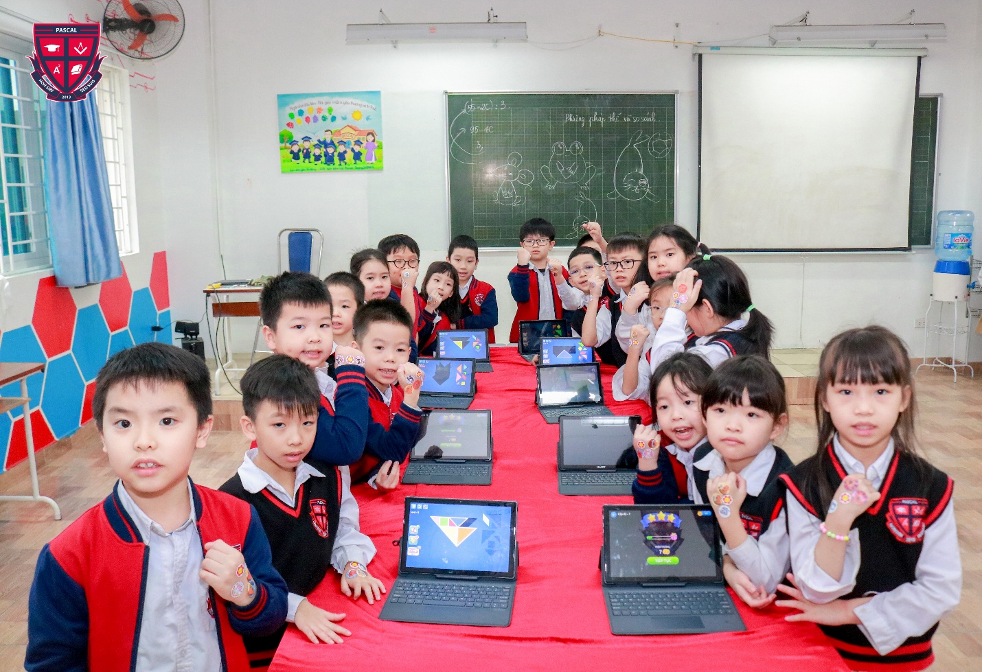 MATH OPEN DAY 2025 - NGÀY HỘI KHÁM PHÁ TOÁN HỌC, KHƠI MỞ TRÍ TUỆ BAY CAO!- Ảnh 3.