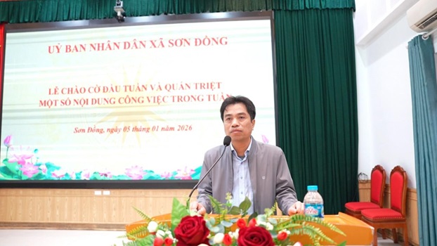 Xã Sơn Đồng tổ chức Lễ chào cờ, triển khai nhiệm vụ đầu năm 2026- Ảnh 3.