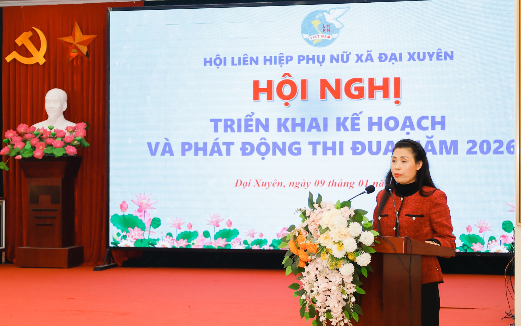 Đồng chí Trần Thị Minh - Đảng uỷ viên,Phó chủ tịch MTTQ Việt Nam,Chủ tịch Hội LHPN xã Đại Xuyên