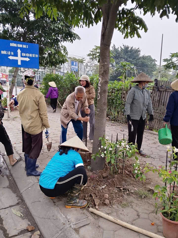 Phường Yên Sở: Lan tỏa phong trào toàn dân giữ gìn Thủ đô sạch đẹp- Ảnh 5.