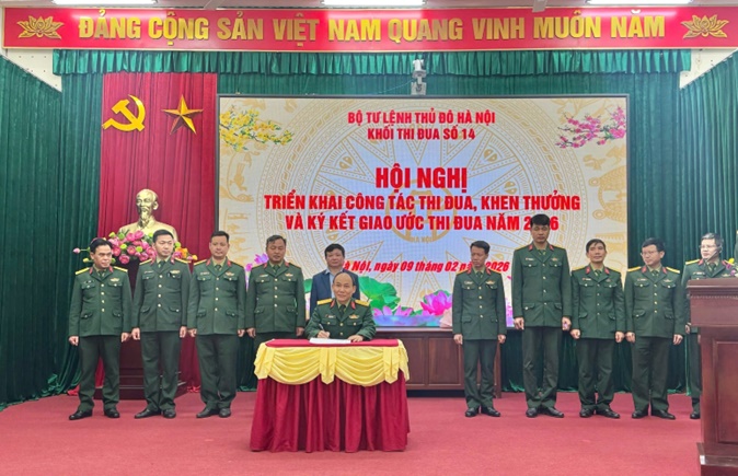 Khối thi đua số 14 Bộ Tư lệnh Thủ đô Hà Nội&nbsp;tổ chức hội nghị ký kết giao ước thi đua năm 2026- Ảnh 7.