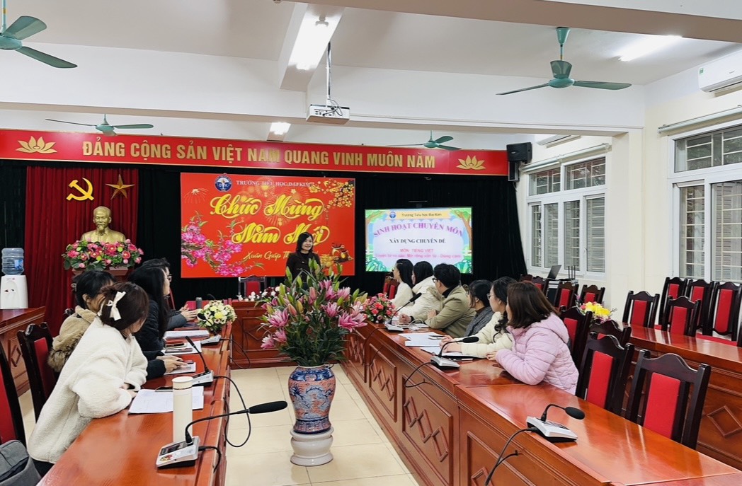 TẤM GƯƠNG TẬN TỤY TRONG SỰ NGHIỆP TRỒNG NGƯỜI- Ảnh 4.