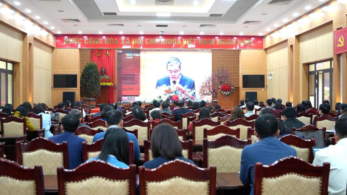 Lĩnh hội sâu sắc Nghị quyết Đại hội XIV – Nền tảng để Đảng bộ xã Quảng Oai thực hiện hiệu quả nhiệm vụ chính trị- Ảnh 1.