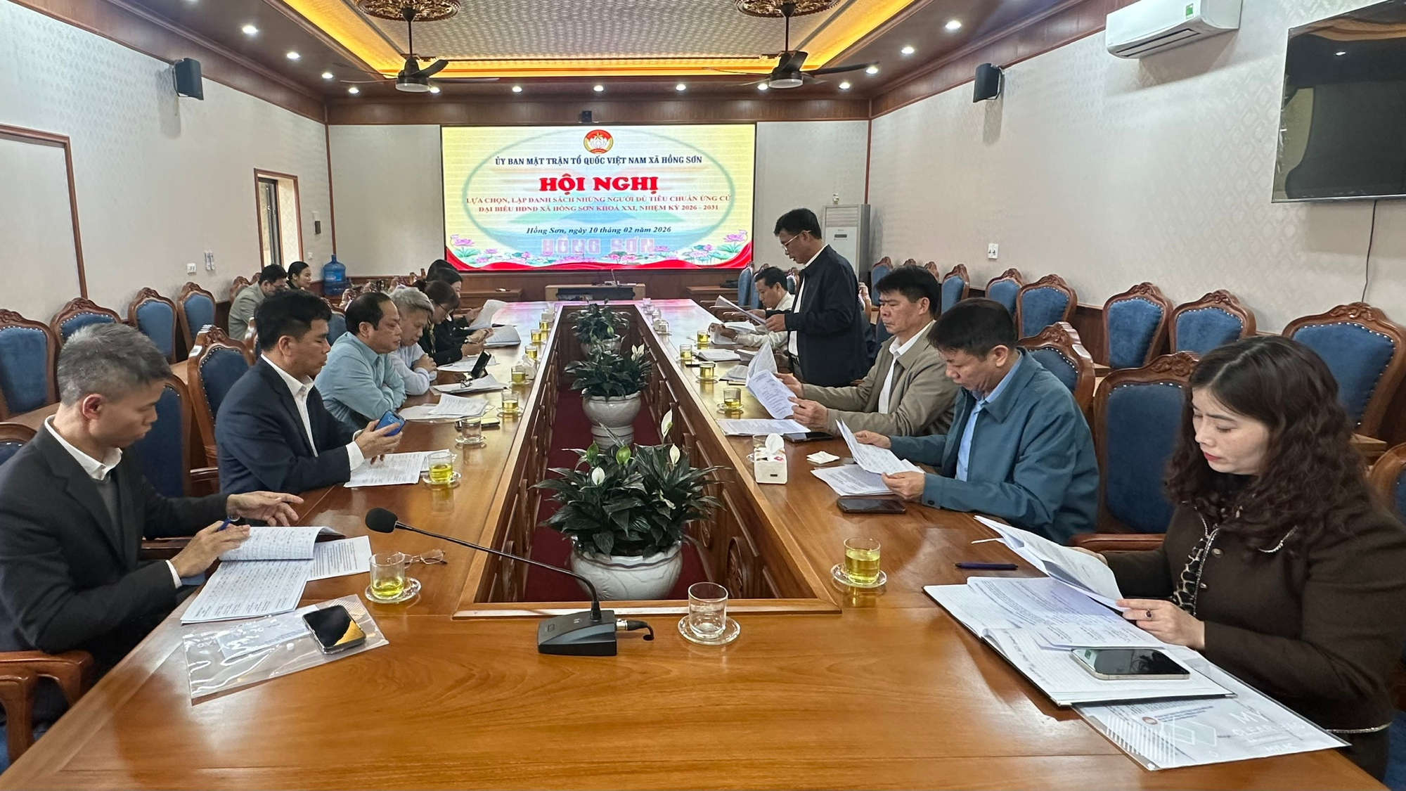 Hồng Sơn tổ chức Hội nghị hiệp thương lần thứ ba, lựa chọn, lập danh sách những người đủ tiêu chuẩn ứng cử đại biểu HDND xã, nhiệm kỳ 2026-2031- Ảnh 1.