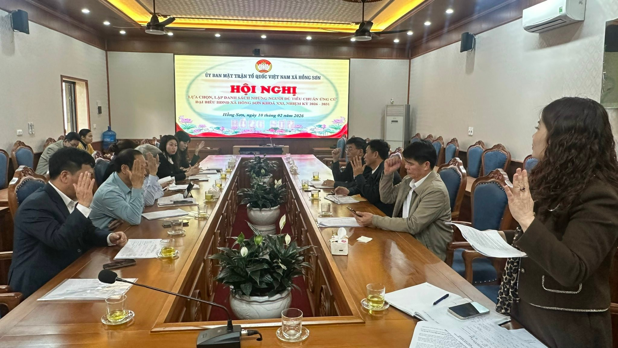 Hồng Sơn tổ chức Hội nghị hiệp thương lần thứ ba, lựa chọn, lập danh sách những người đủ tiêu chuẩn ứng cử đại biểu HDND xã, nhiệm kỳ 2026-2031- Ảnh 4.