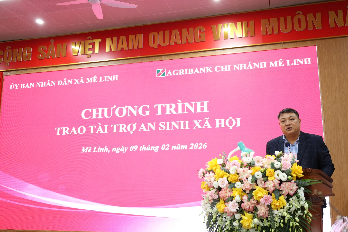 Agribank Chi nhánh Mê Linh trao quà Tết Bính Ngọ 2026 cho các đối tượng có hoàn cảnh khó khăn tại xã Mê Linh- Ảnh 3.