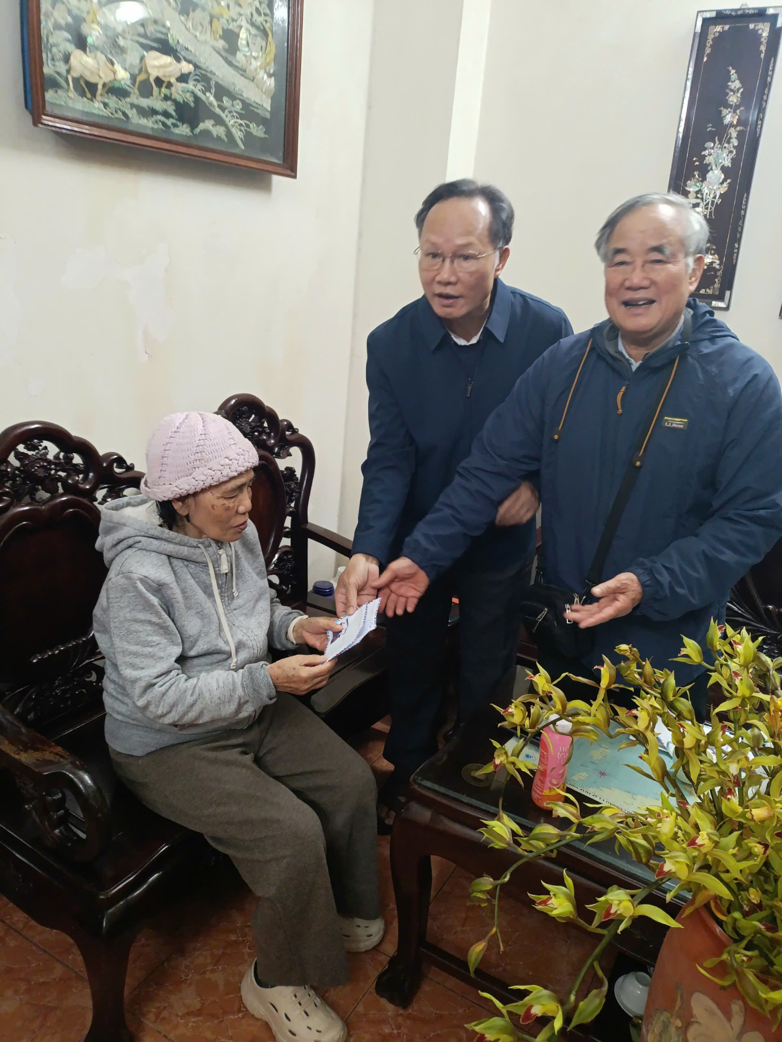 Ấm áp nghĩa tình từ khu dân cư Yên Hòa những ngày giáp Tết- Ảnh 6.