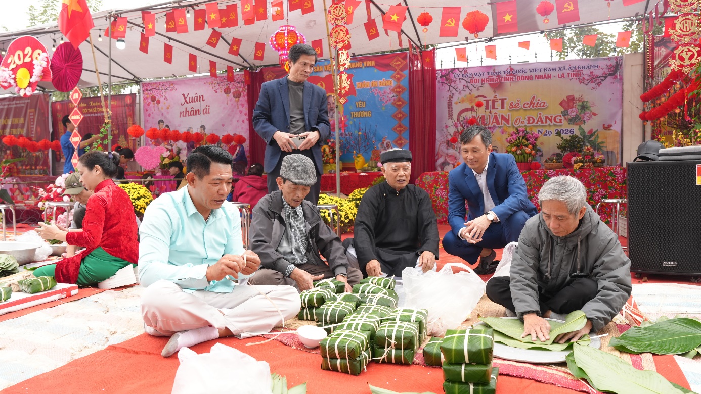 A group of people sitting around a table  AI-generated content may be incorrect.