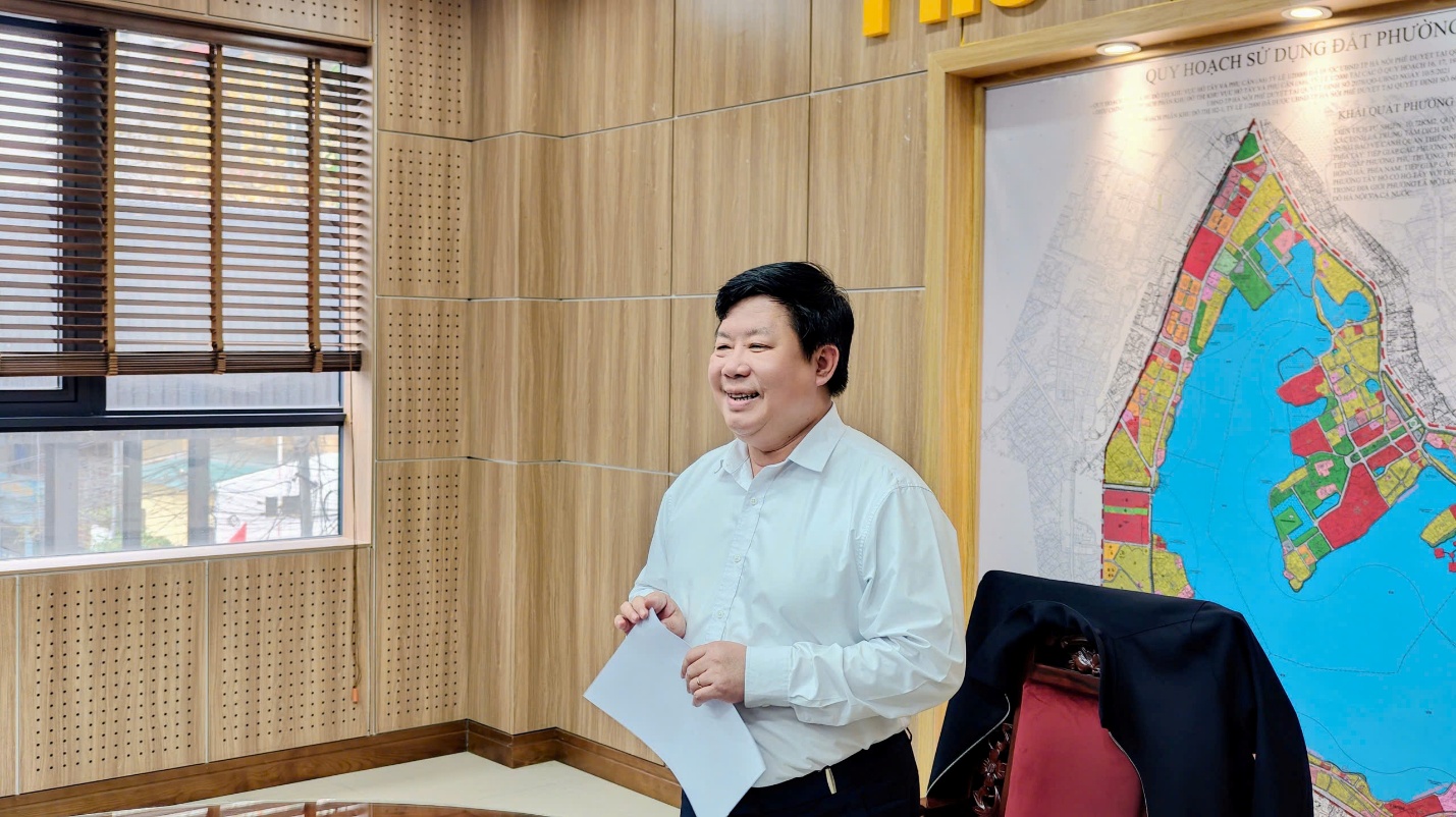 Phường Tây Hồ tổ chức Hội nghị công bố và trao quyết định về công tác cán bộ- Ảnh 5.