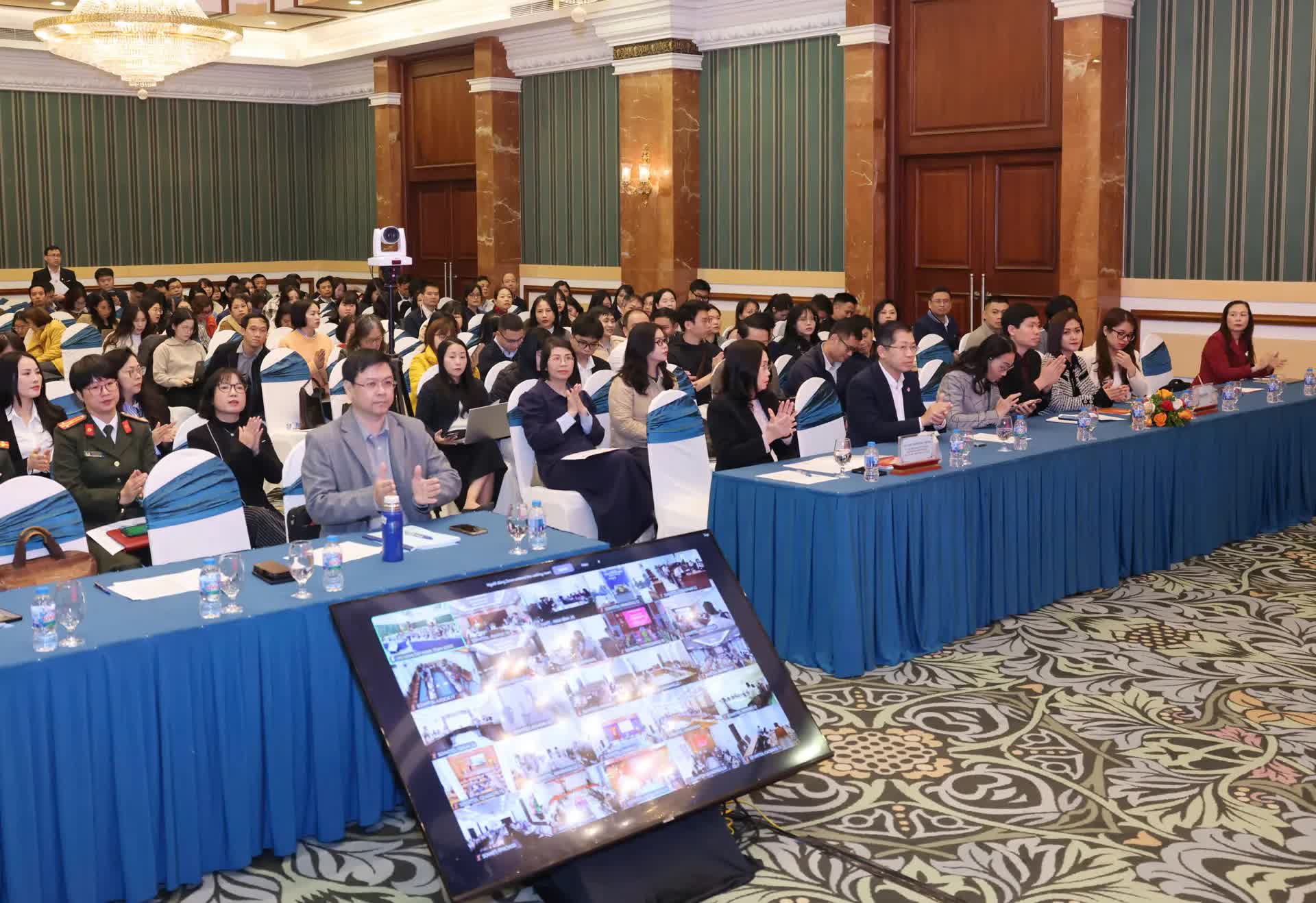 Hơn 1.000 đại biểu tham dự hội nghị tập huấn toàn quốc công tác tuyên truyền bầu cử- Ảnh 1.