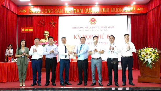 ĐỔI MỚI HOẠT ĐỘNG CỦA HĐND XÃ TRONG MÔ HÌNH

CHÍNH QUYỀN ĐỊA PHƯƠNG 2 CẤP- Ảnh 1.