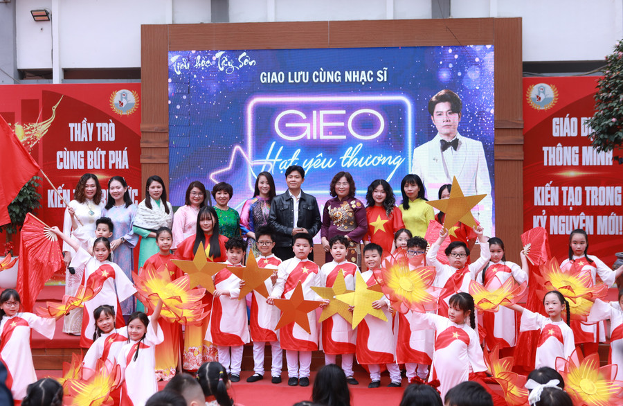 Gieo hạt yêu thương từ âm nhạc- Ảnh 1.