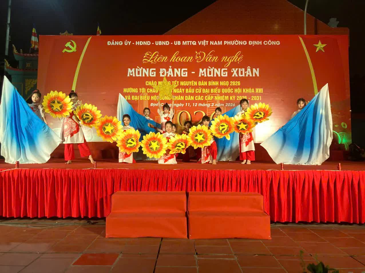 Phường Định Công: Rộn ràng Liên hoan văn nghệ mừng Đảng, mừng Xuân- Ảnh 3.