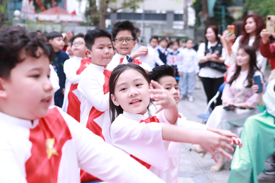 Gieo hạt yêu thương từ âm nhạc- Ảnh 5.