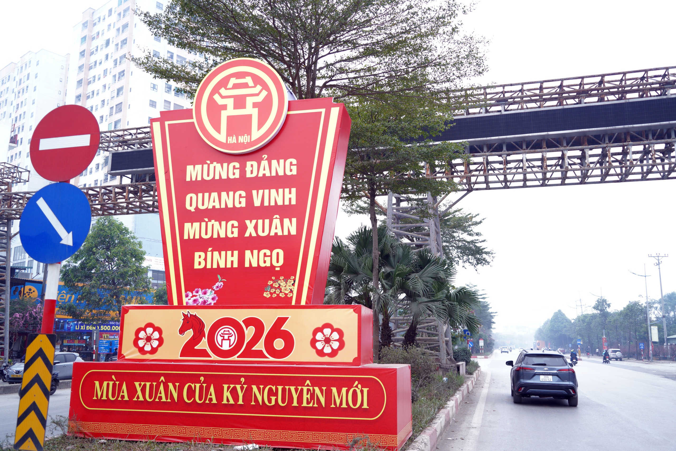 Chương Mỹ rạng rỡ đón chào năm mới - Chào Xuân Bính Ngọ năm 2026- Ảnh 1.