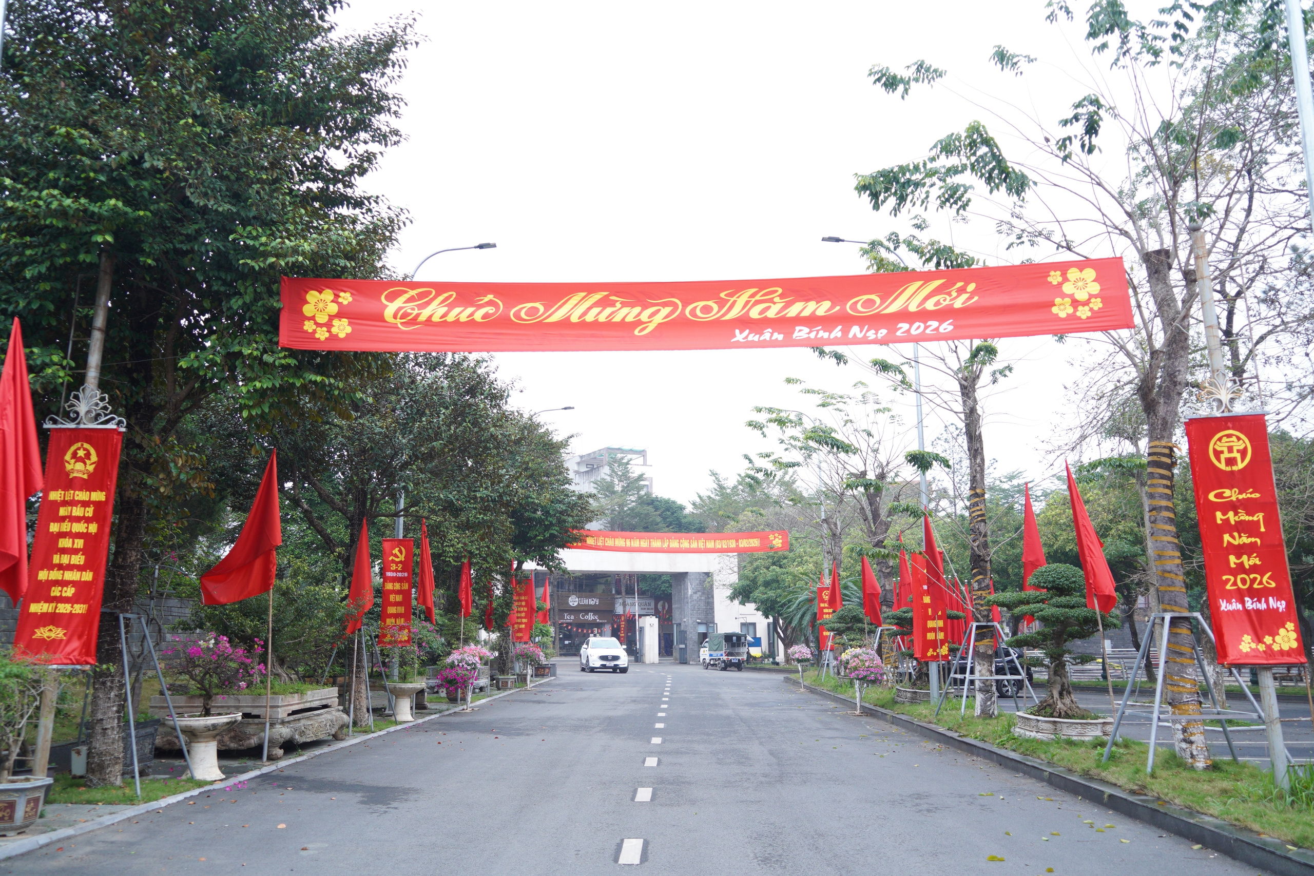 Chương Mỹ rạng rỡ đón chào năm mới - Chào Xuân Bính Ngọ năm 2026- Ảnh 9.