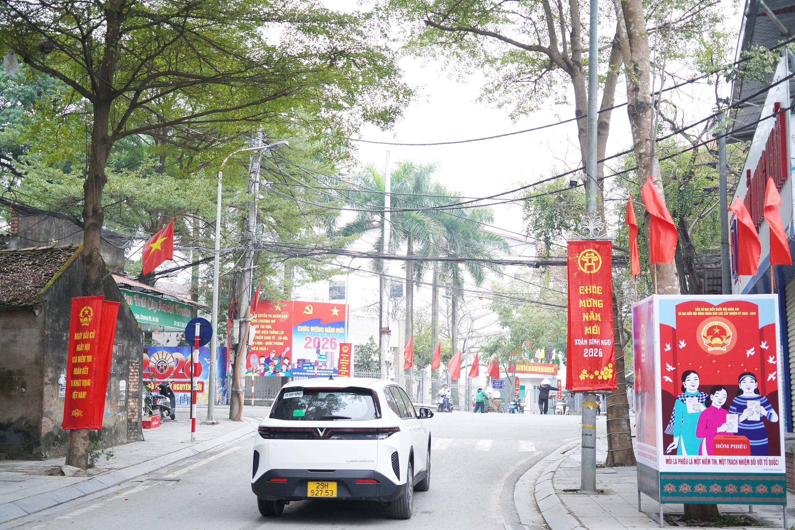 Chương Mỹ rạng rỡ đón chào năm mới - Chào Xuân Bính Ngọ năm 2026- Ảnh 13.