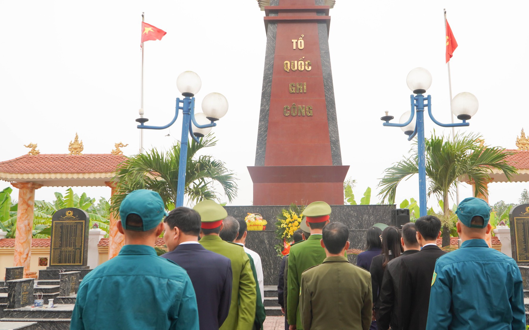 Đại Xuyên tổ chức viếng nghĩa trang liệt sĩ nhân dịp tết nguyên đán bính ngọ 2026