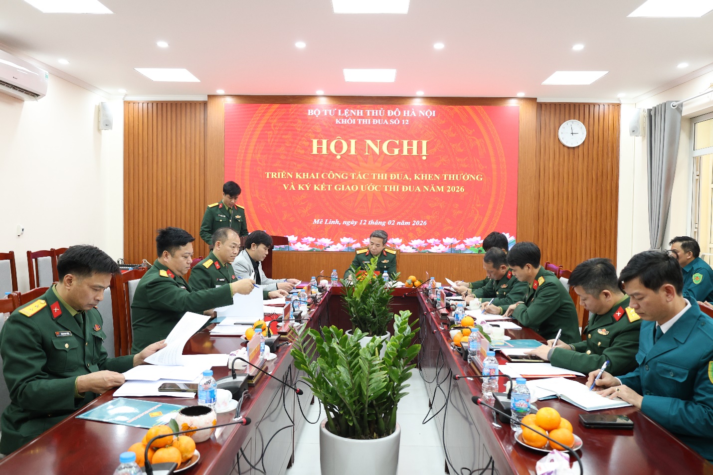 Khối thi đua số 12 Bộ Tư lệnh Thủ đô Hà Nội ký giao ước thi đua- Ảnh 1.