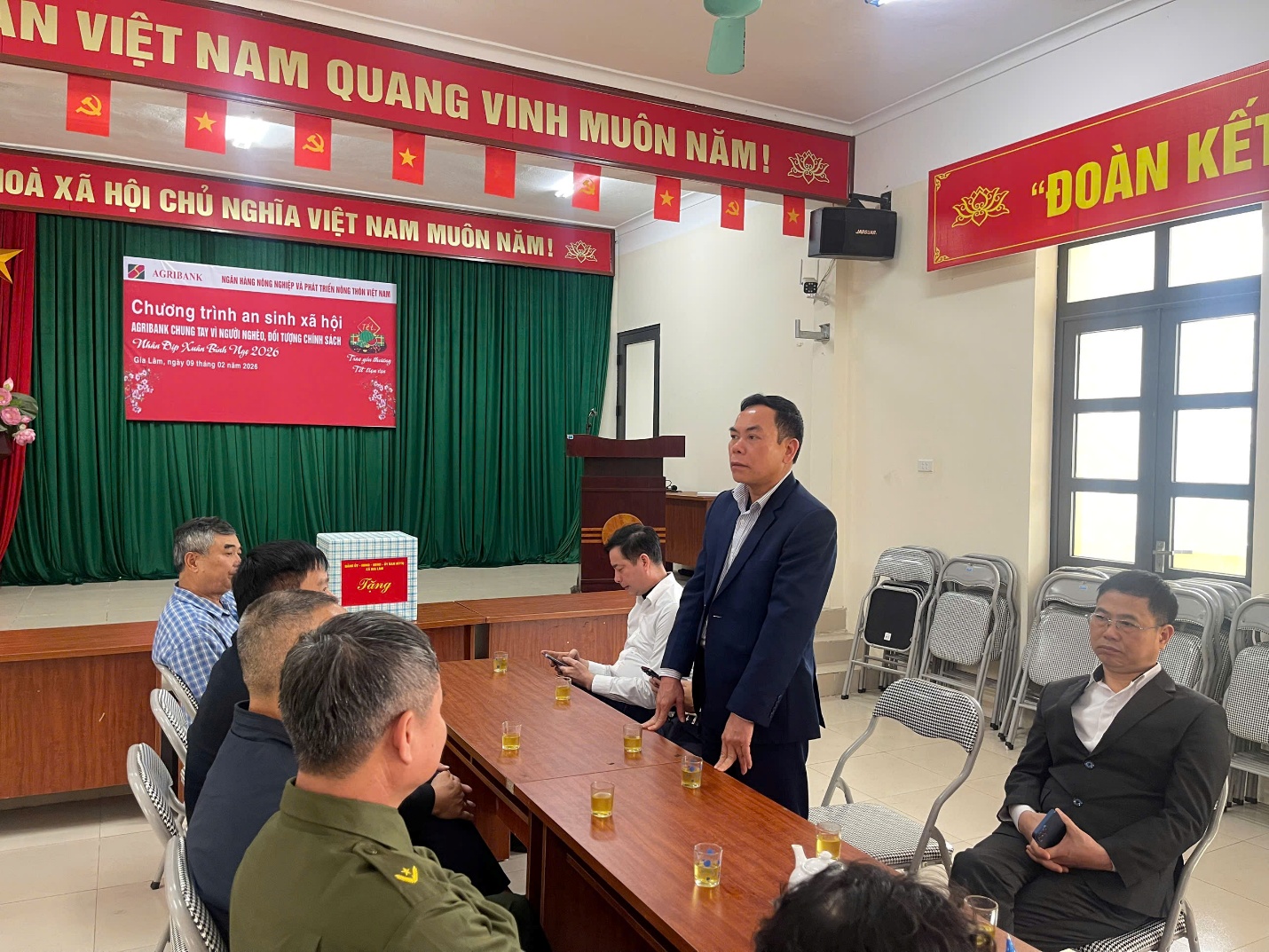 Các đoàn công tác do Ủy viên Ban Thường vụ Đảng ủy xã Gia Lâm kiểm tra công tác bầu cử, chúc Tết cơ sở- Ảnh 1.