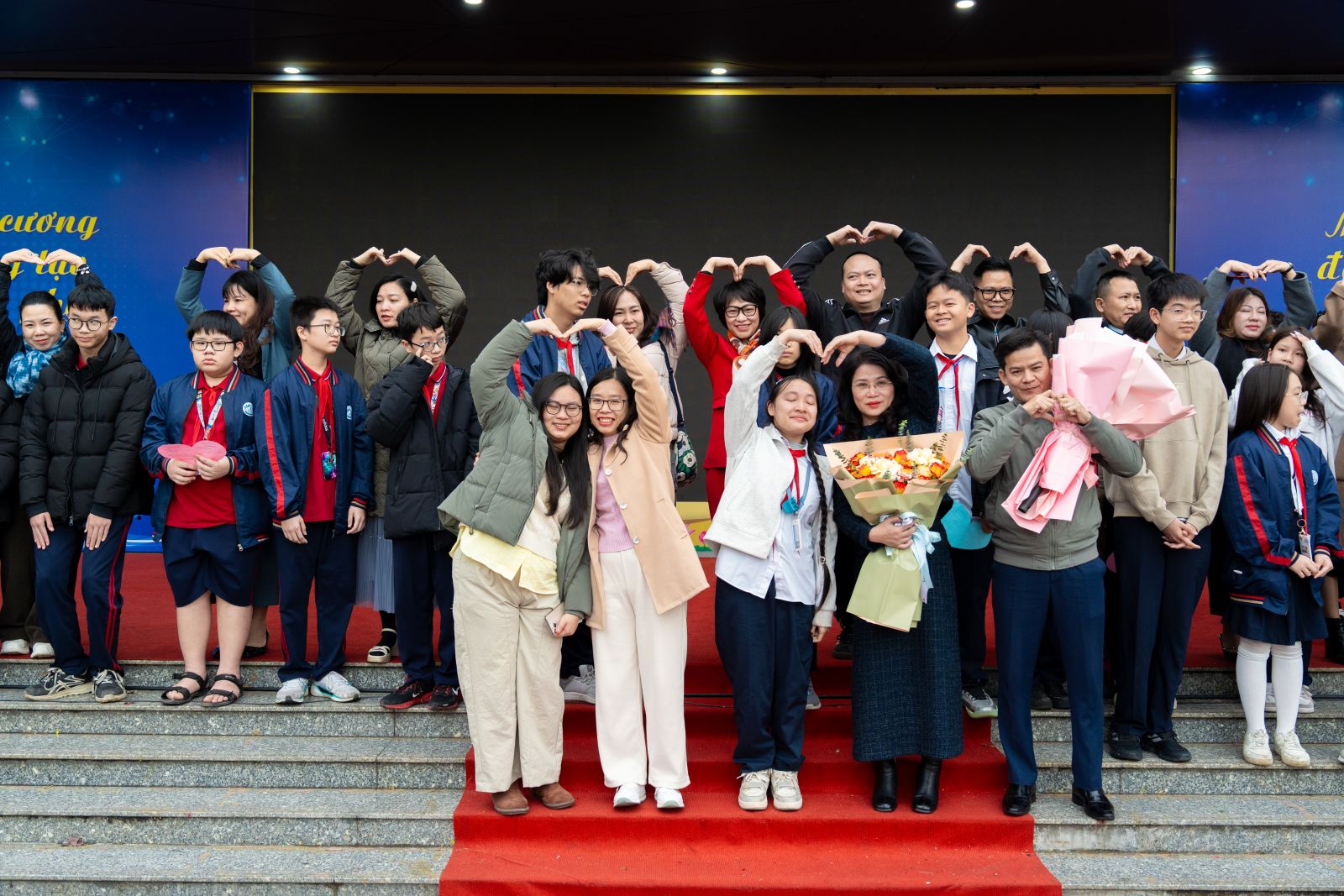 CHẠM VÀO MIỀN YÊU THƯƠNG - CHUYÊN ĐỀ “LÒNG BIẾT ƠN” TẠI TRƯỜNG THCS TRẦN DUY HƯNG- Ảnh 5.