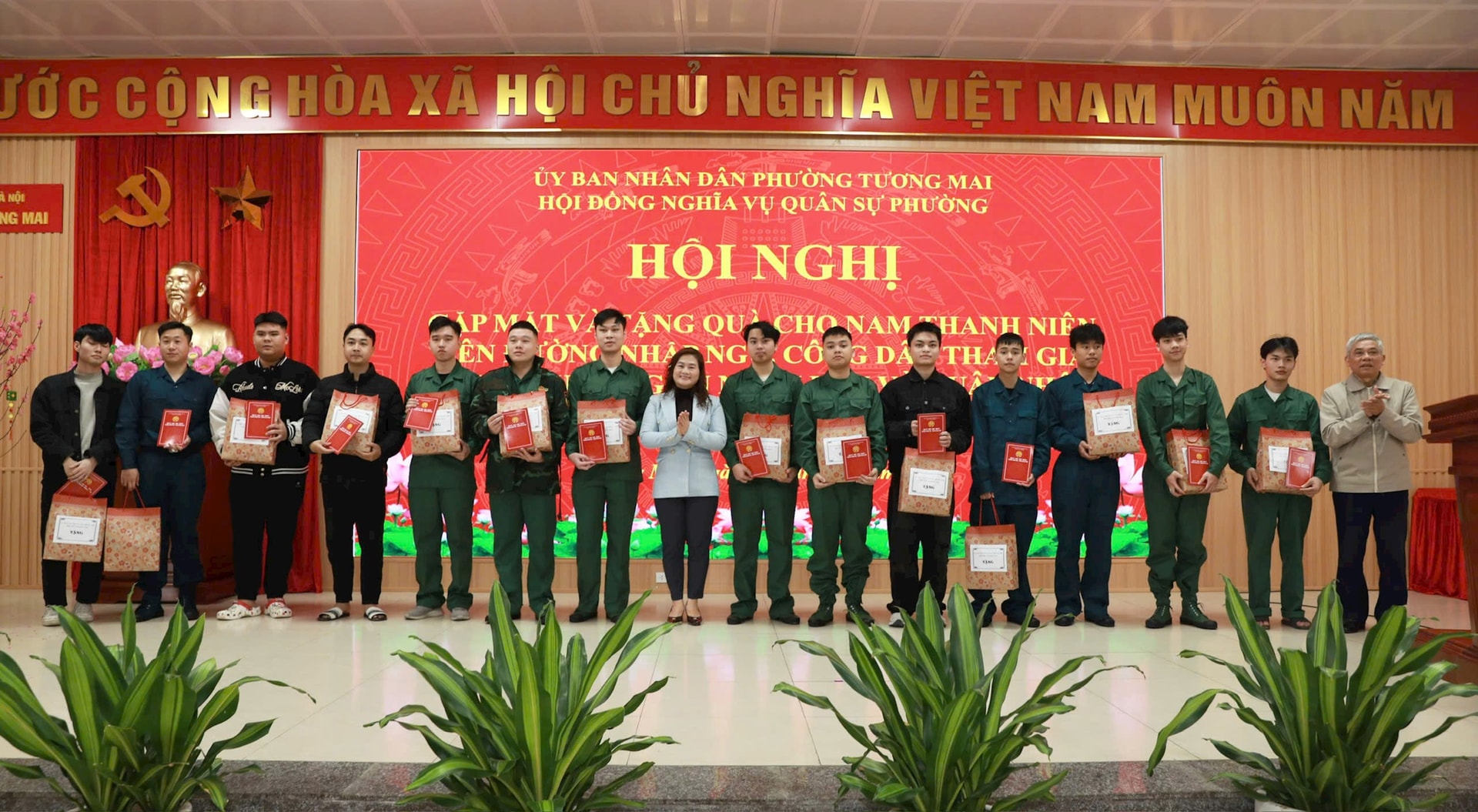 Phường Tương Mai: Gửi trọn niềm tin tới thanh niên lên đường nhập ngũ năm 2026- Ảnh 3.