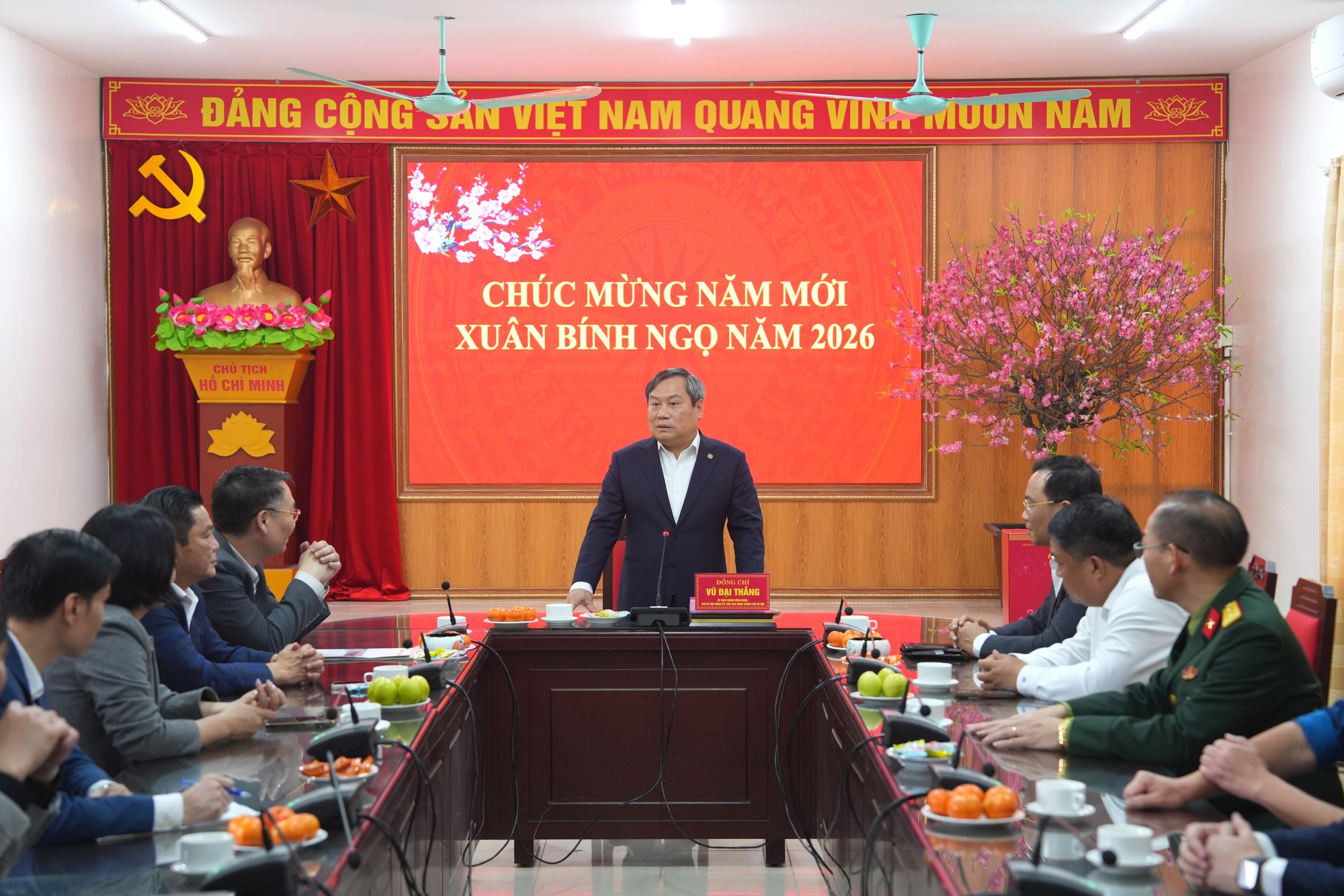 Chủ tịch UBND Thành phố Vũ Đại Thắng thăm, chúc Tết Đảng bộ, chính quyền và Nhân dân xã Mê Linh- Ảnh 3.