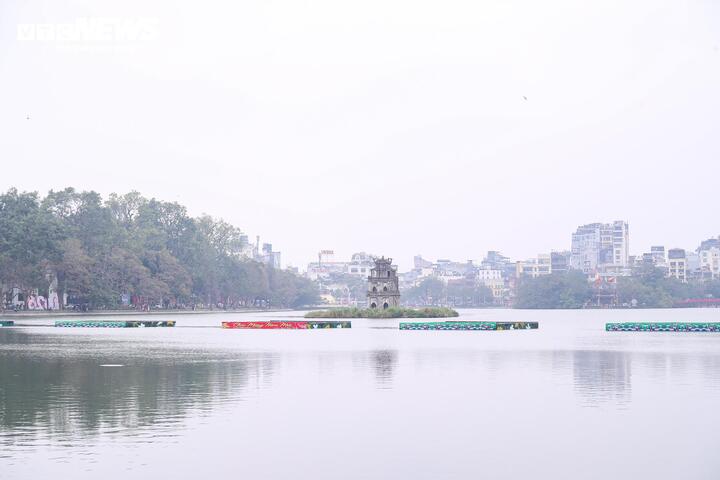 Toàn cảnh trận địa pháo hoa ở Hà Nội chào mừng năm mới Bính Ngọ 2026- Ảnh 14.