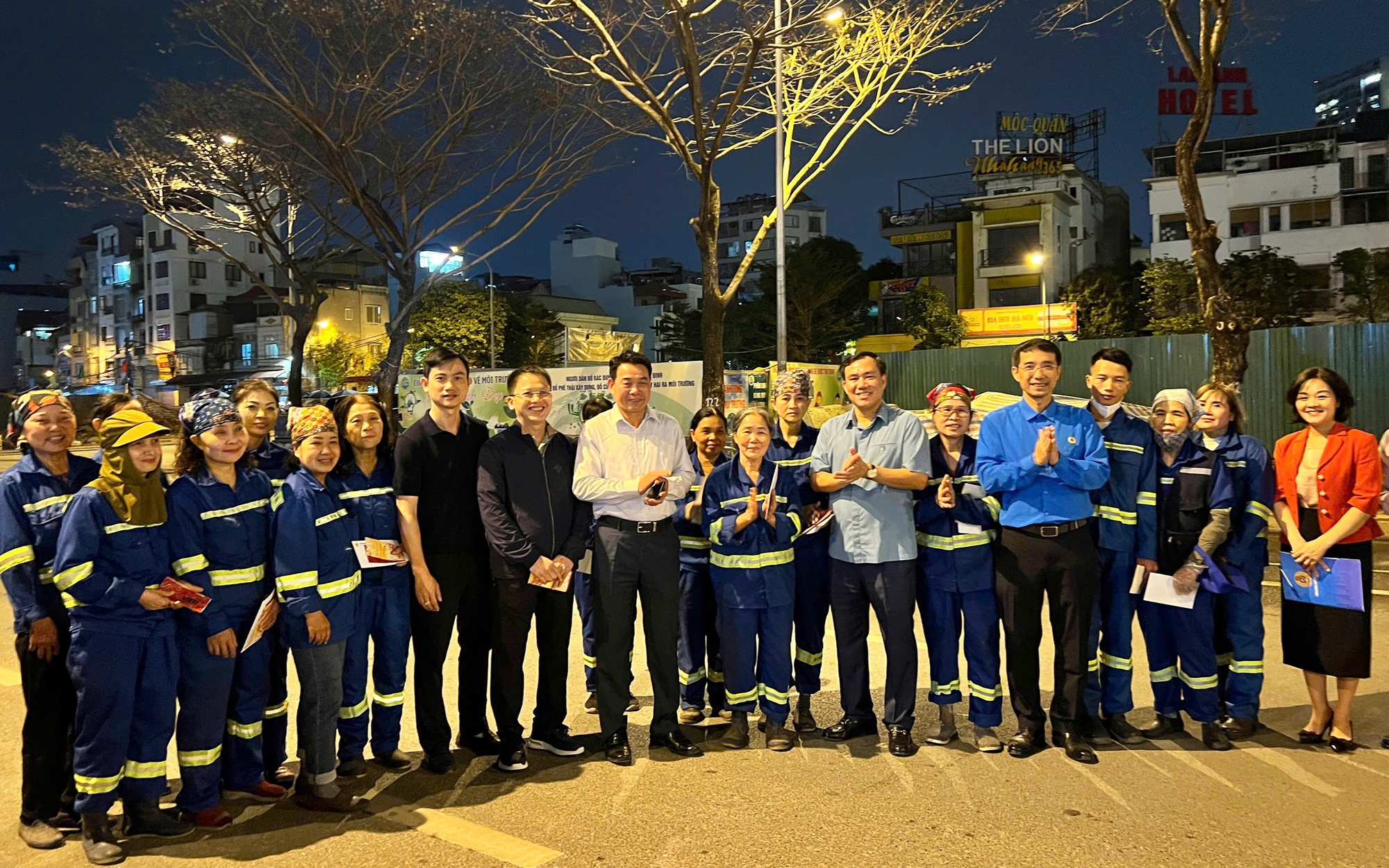 Phường Xuân Đỉnh: Thăm hỏi, động viên người lao động có hoàn cảnh khó khăn dịp Tết Bính Ngọ 2026