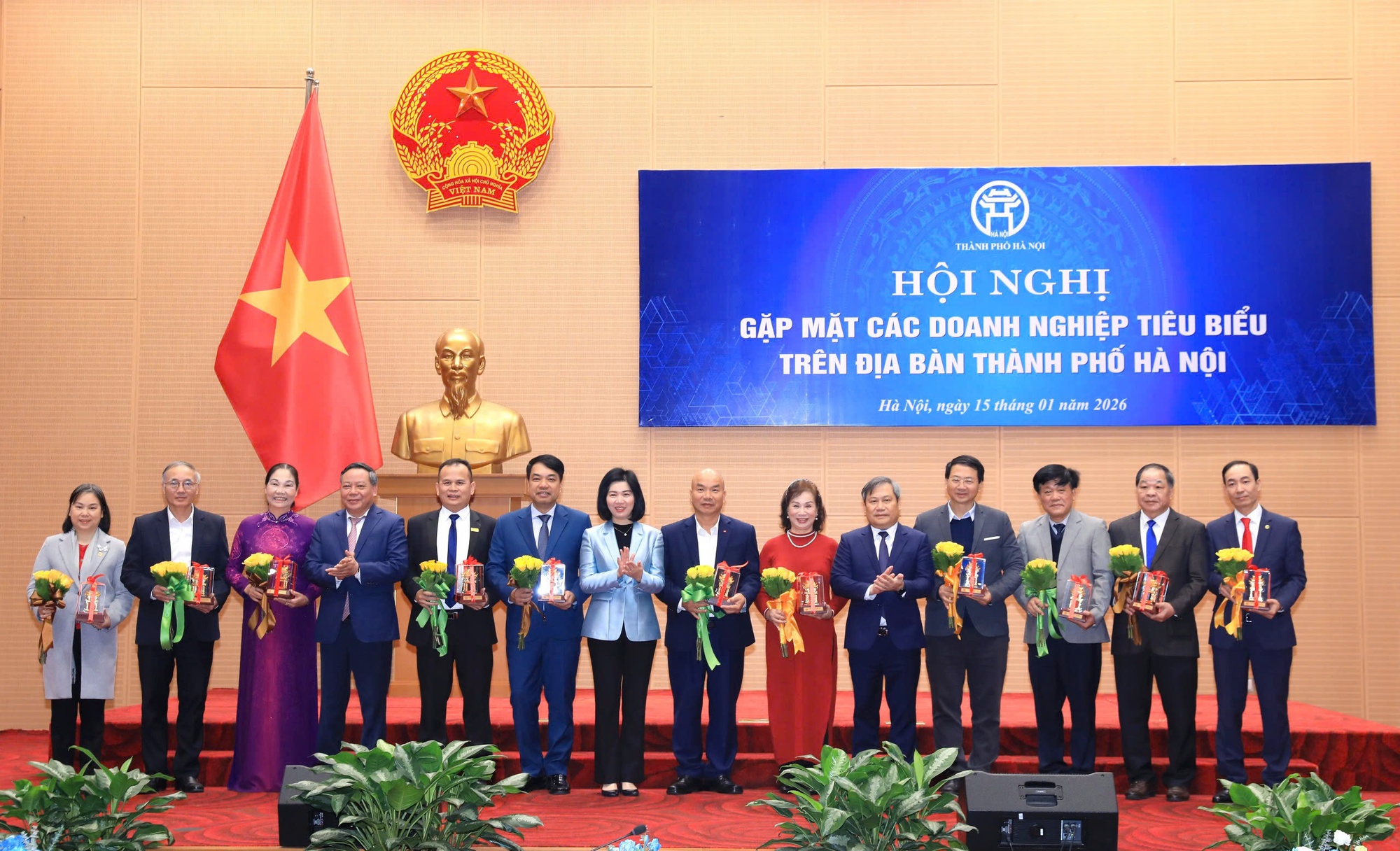 Quyết tâm đưa Hà Nội phát triển nhanh, xanh và hạnh phúc trong kỷ nguyên mới- Ảnh 4.