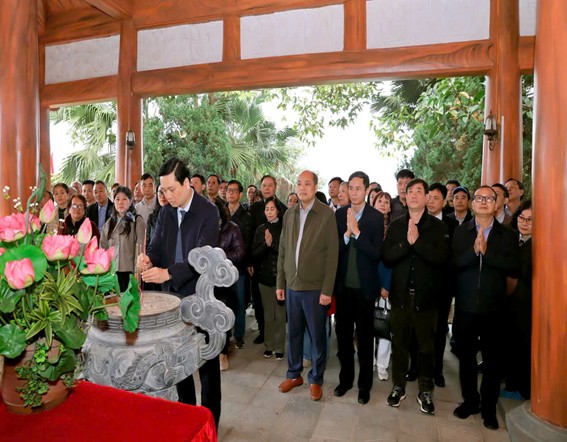 Phường Yên Hòa tổ chức Chương trình “Về nguồn” tại Khu di tích quốc gia đặc biệt ATK Định Hóa (Thái Nguyên)- Ảnh 4.