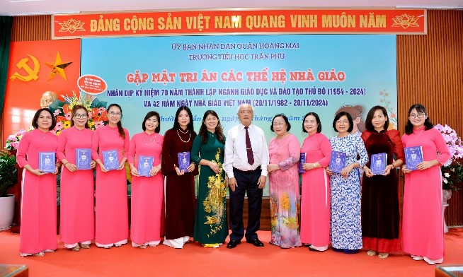 Cô giáo Vũ Hằng Nga - Người lan tỏa tâm huyết và sáng tạo trong sự nghiệp trồng người- Ảnh 6.