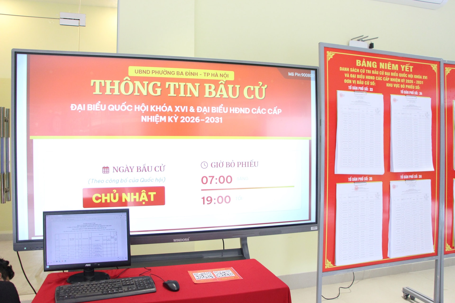 Phường Ba Đình ứng dụng chuyển đổi số trong công tác niêm yết danh sách cử tri- Ảnh 5.