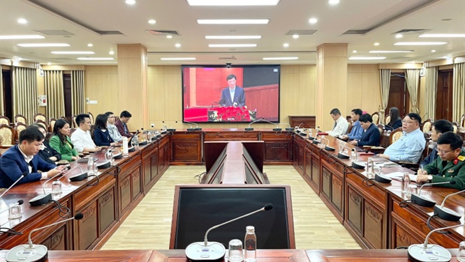 Hoài Đức dự hội nghị trực tuyến giao ban với cơ sở tháng 1 năm 2026 của Thành uỷ, HĐND, UBND, UB MTTQ Việt Nam thành phố Hà Nội.- Ảnh 3.