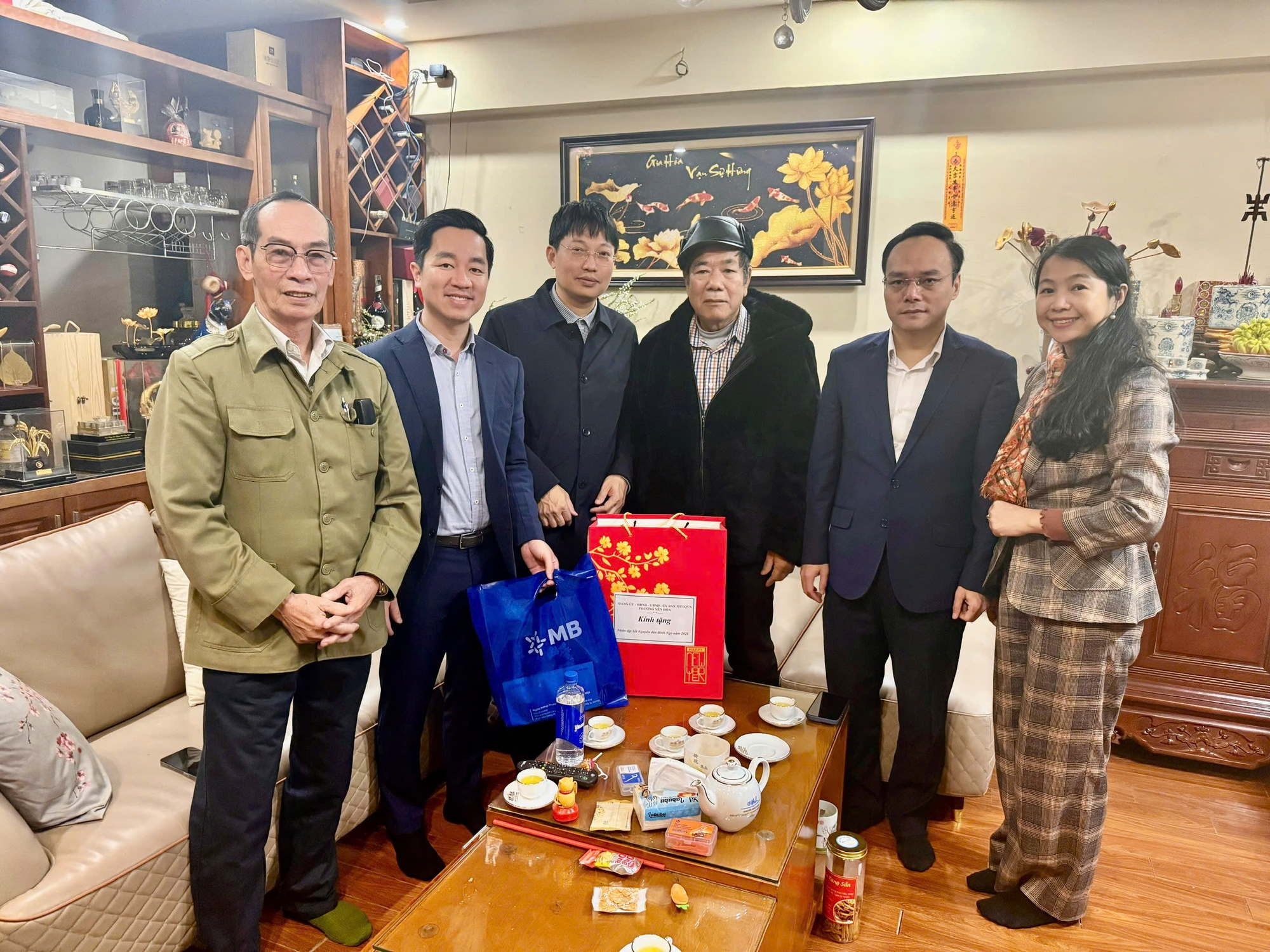 PHƯỜNG YÊN HÒA QUAN TÂM CHĂM LO ĐỜI SỐNG GIA ĐÌNH CHÍNH SÁCH NHÂN DỊP TẾT NGUYÊN ĐÁN BÍNH NGỌ 2026- Ảnh 4.