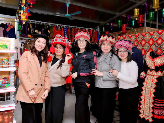 Phường Yên Hòa tổ chức Chương trình “Về nguồn” tại Khu di tích quốc gia đặc biệt ATK Định Hóa (Thái Nguyên)- Ảnh 5.