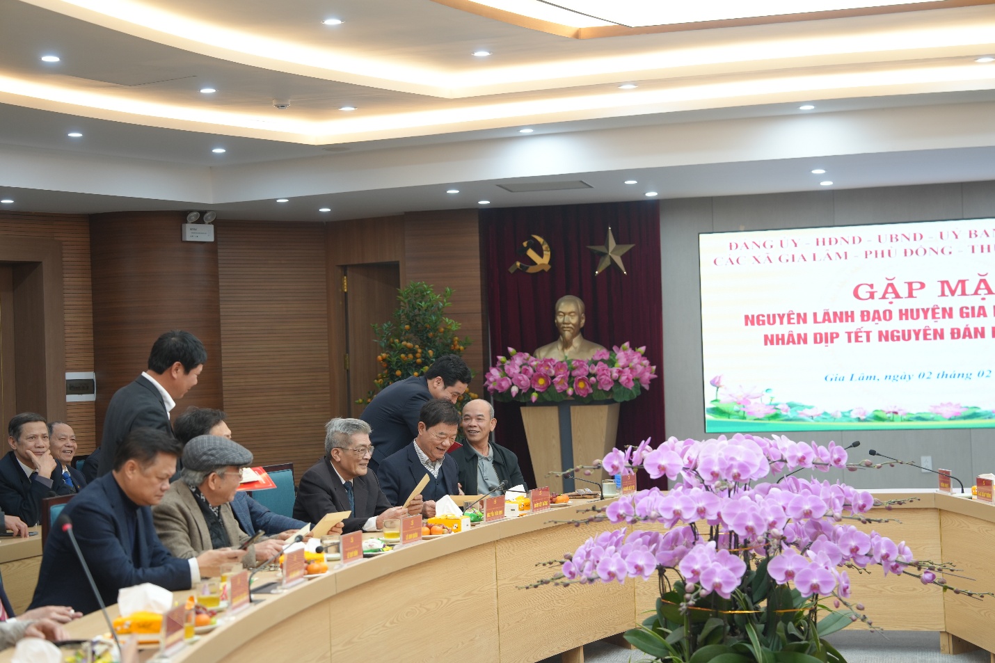 Gặp mặt nguyên lãnh đạo huyện Gia Lâm các thời kỳ nhân dịp Tết Nguyên đán Bính Ngọ 2026- Ảnh 5.