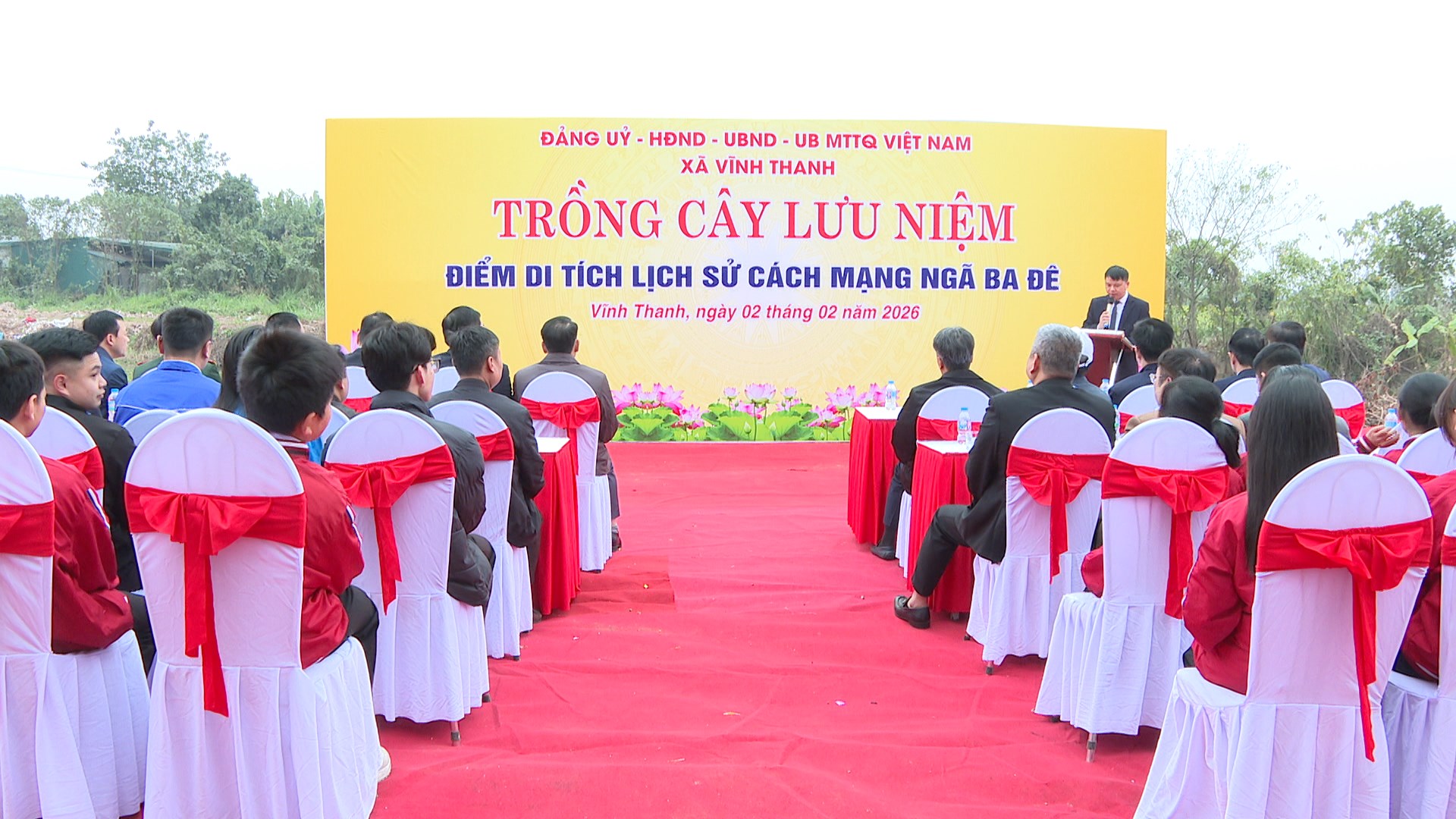 XÃ VĨNH THANH LONG TRỌNG TRỒNG CÂY LƯU NIỆM TẠI ĐIỂM DI TÍCH LỊCH SỬ CÁCH MẠNG NGÃ BA ĐÊ- Ảnh 1.