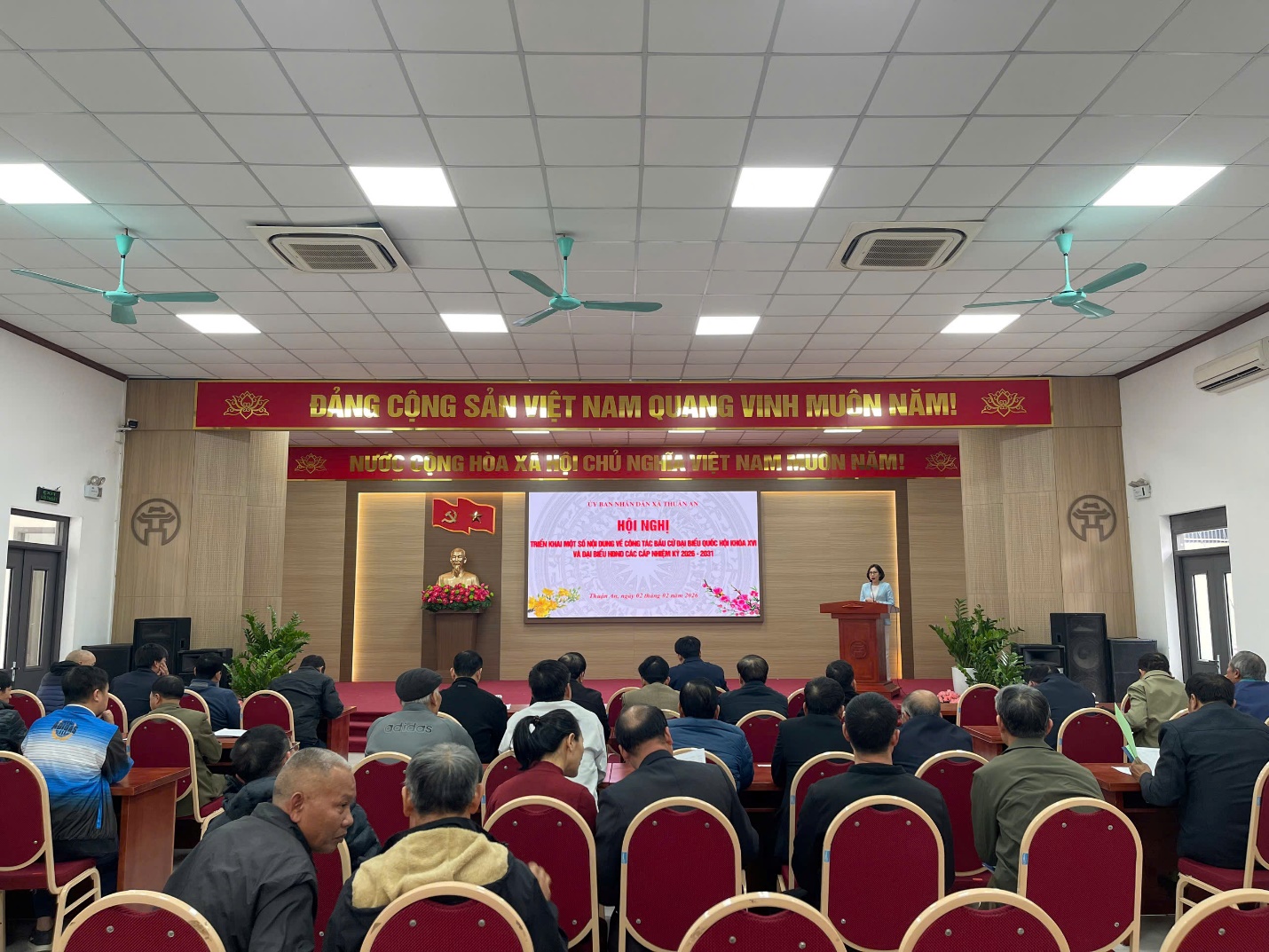 Hội nghị triển khai một số nội dung công tác bầu cử đại biểu Quốc hội khóa XVI và đại biểu HĐND các cấp nhiệm kỳ 2026- 2031- Ảnh 1.